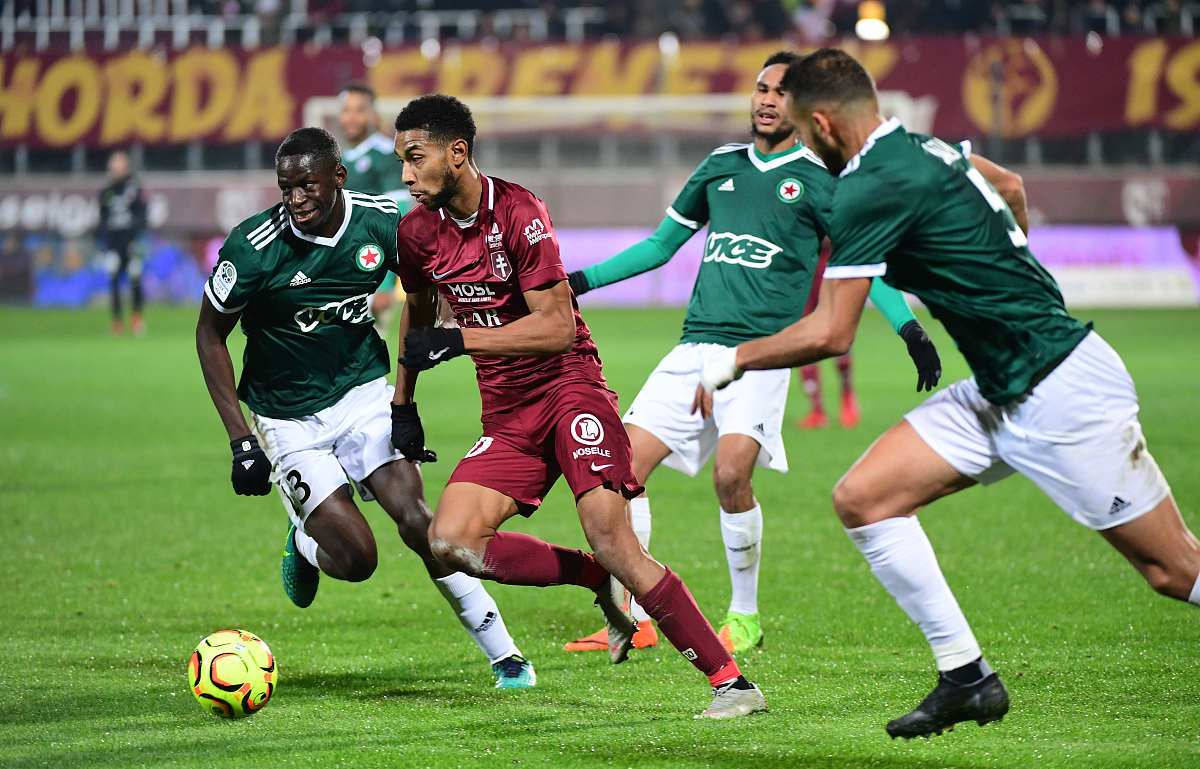 里尔力克波尔多，客场取得关键胜利的简单介绍