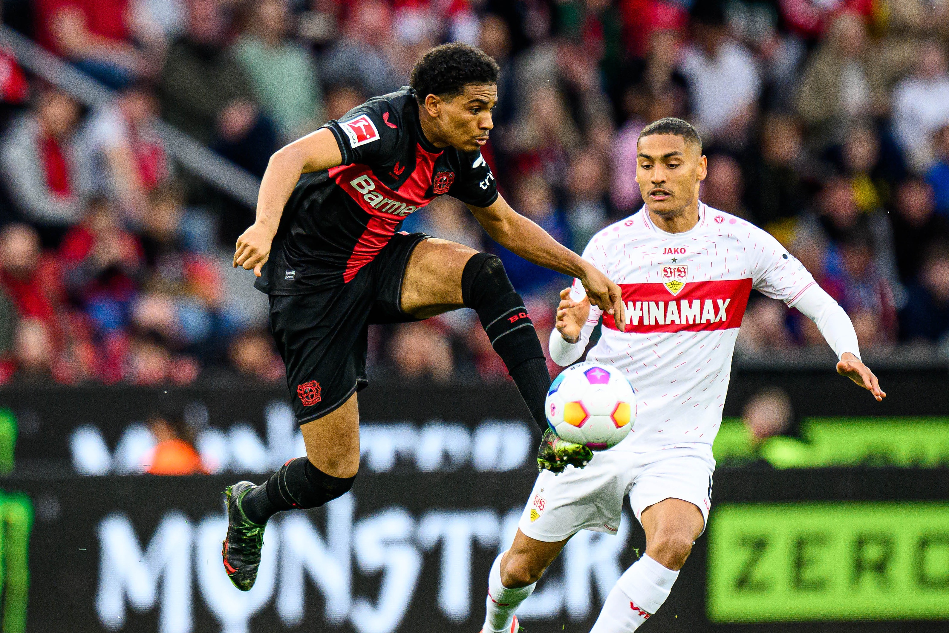 沃特福德主场击败对手，实力碾压拿下三分